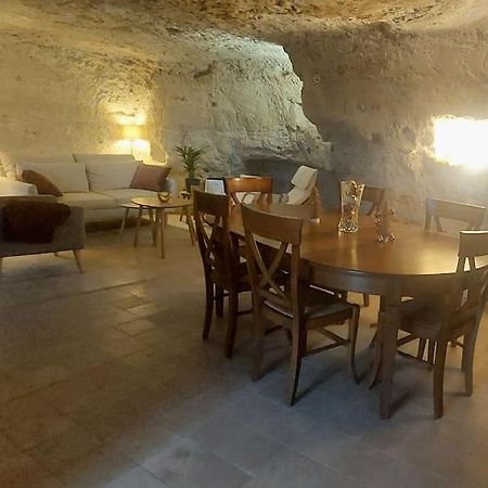 Troglo Entre Caves Et Chateaux Montlouis-sur-Loire Kültér fotó