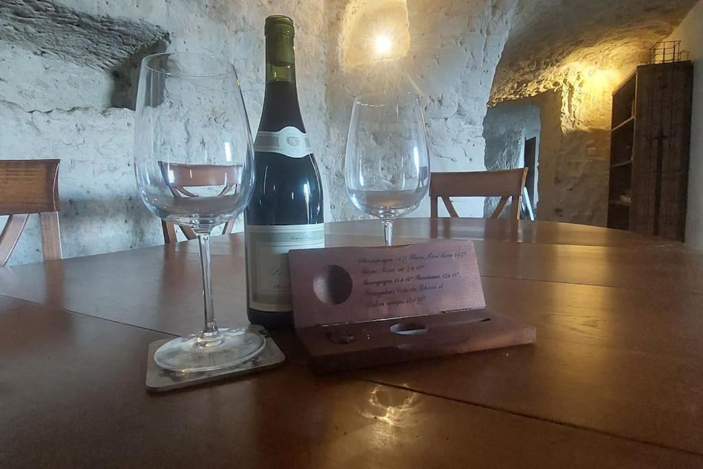 Troglo Entre Caves Et Chateaux Montlouis-sur-Loire Kültér fotó